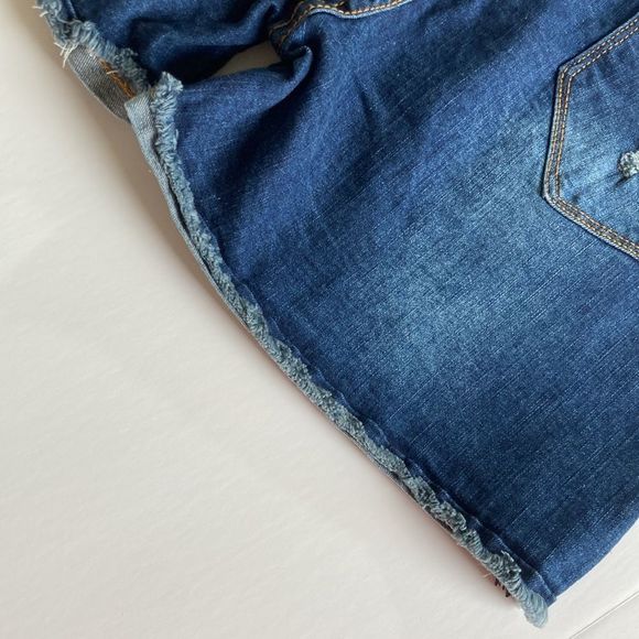 NWT Distressed Deep Blue Cutoff Denim Two Button High Waist Shorts - Picture 11 of 16